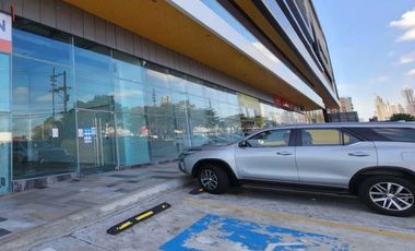 Se Alquila Local 167 Mts Betania El Dorado USD$4,160,oo