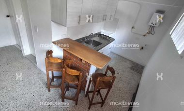 casa en arriendo en san joaquín. Cod A68237