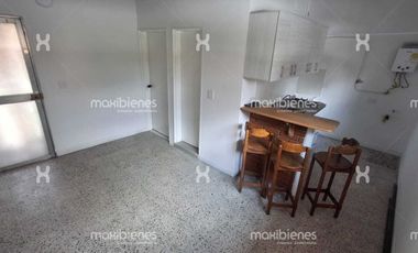 casa en arriendo en san joaquín. Cod A68237