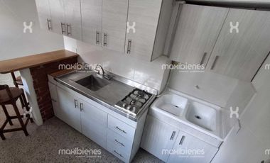 casa en arriendo en san joaquín. Cod A68237
