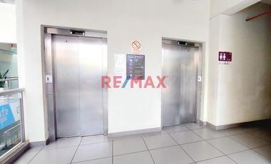 Oportunidad Única en Chorrillos: Local Comercial de 10.81 m² en el Centro Comercial Galaxy

Descubre este excelente local comercial de 10.81 m² ubic