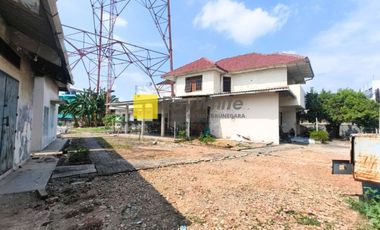 Dijual tanah dan bangunan