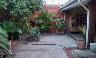 casa en arriendo en caobos. Cod A61