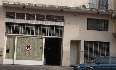 UBICACION COMERCIAL EN ALQUILER APTO CUALQUIER DESTINO A MTS. DE ESTACION FCGU