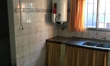 Casa en venta en Barrio Parque Lasa