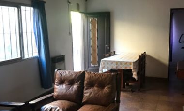 Casa en venta en Barrio Parque Lasa