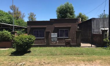 Casa en venta en Barrio Parque Lasa