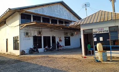 Dijual Gudang dan Kantor 2 Lantai Kedamean Gresik