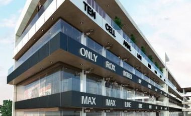 RENTA La Mejor Zona Para Poner Tu Oficina o Negocio. Plaza Vela