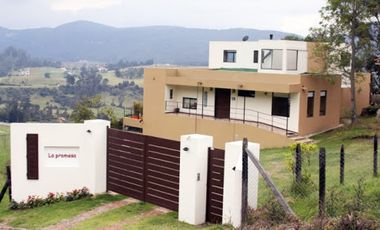 VENTA de CASAS en LA CALERA