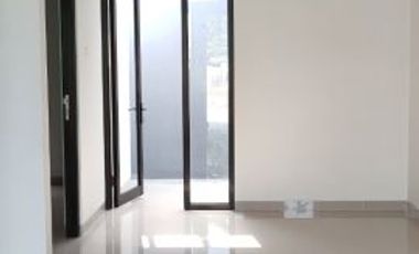 Jual Rumah EEMERALD (Free All Biaya) LOKASI STRATEGIS