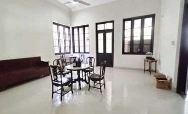 Rumah Tengah Kota Jl. Kalisari Surabaya