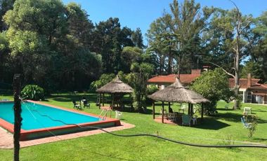 Quinta 6 Ambientes En Venta - La Reja