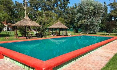 Quinta 6 Ambientes En Venta - La Reja