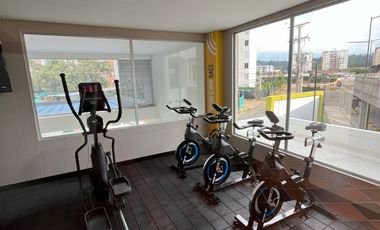 apartamento en arriendo en prados del este. Cod A3402