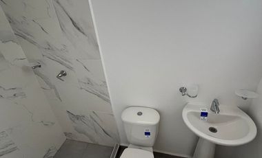 apartamento en arriendo en prados del este. Cod A3402