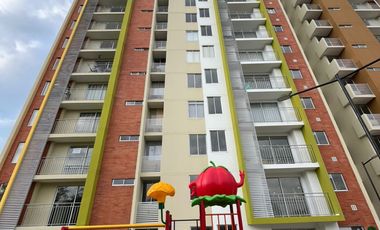 apartamento en arriendo en prados del este. Cod A3402