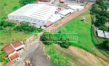 Se Vende Terreno en Avenida Domingo Díaz, Villa Lucre MLS#15381