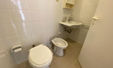 OFICINA VENTA 4 PRIVADOS 2 BAÑOS CENTRO