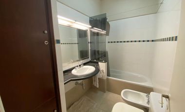 OFICINA VENTA 4 PRIVADOS 2 BAÑOS CENTRO