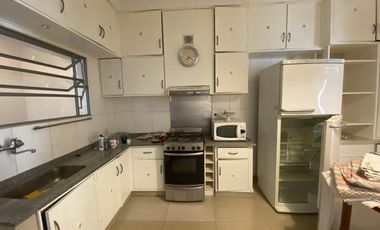 OFICINA VENTA 4 PRIVADOS 2 BAÑOS CENTRO
