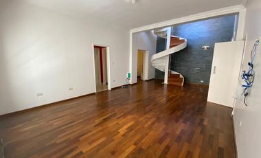 OFICINA VENTA 4 PRIVADOS 2 BAÑOS CENTRO