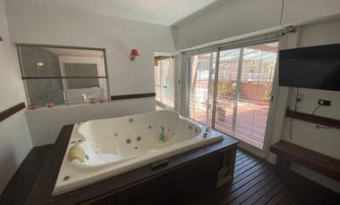 OFICINA VENTA 4 PRIVADOS 2 BAÑOS CENTRO