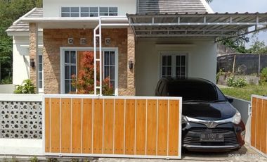 RUMAH TERLARIS DI GODEAN DP MULAI 10%