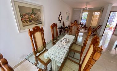 SE VENDE CASA DE 3 HABITACIONES EN EL BARRIO EL PRADO, SANTA MARTA