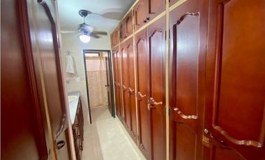 SE VENDE CASA DE 3 HABITACIONES EN EL BARRIO EL PRADO, SANTA MARTA