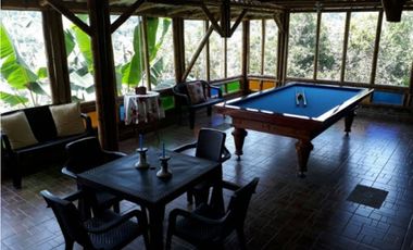 Maat vende Finca en la  Vega, 4000 m2  $495 Millones