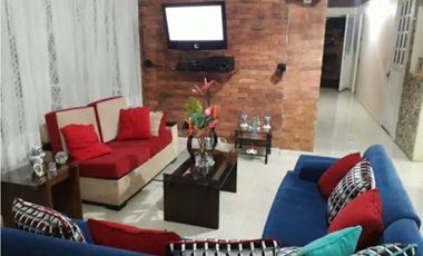 Maat vende Finca en la  Vega, 4000 m2  $495 Millones