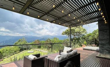 casa en venta en la estrella. Cod V13136