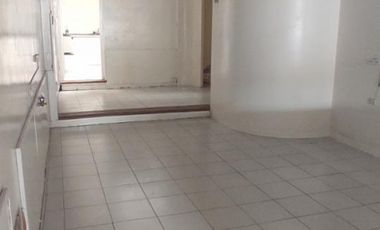 VENDO LOCAL EN NECOCHEA