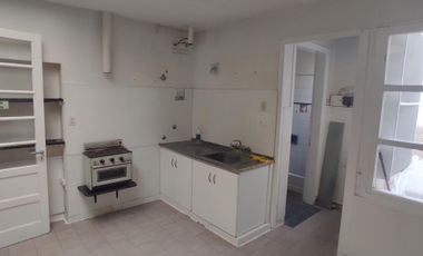 VENDO LOCAL EN NECOCHEA