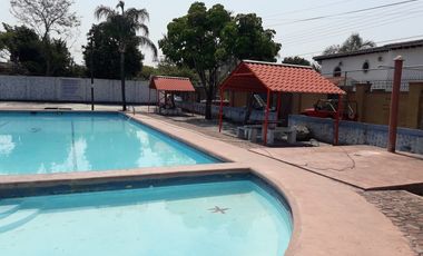 venta de casa en Temixco en Fracc. con Alberca