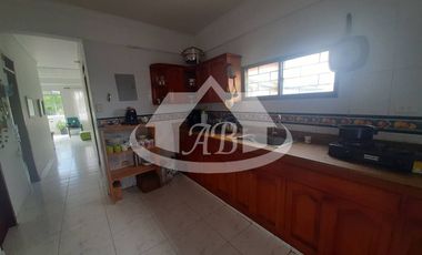 APTO Y LOCAL EN VENTA BARRIO EL EDÉN | 474