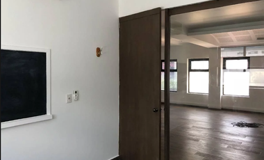 OFICINA EN RENTA CON LOCAL COMERCIAL