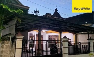 Dijual Cepat Rumah di Jl Panglima Sudirman, Gresik