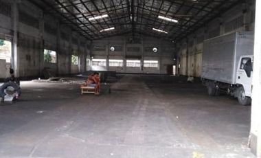 LAWANG BATO VALENZUELA CITY LOT @ 5,712 SQM WITH 3-VACANT WAREHOUSE AS IS