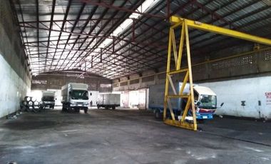 LAWANG BATO VALENZUELA CITY LOT @ 5,712 SQM WITH 3-VACANT WAREHOUSE AS IS