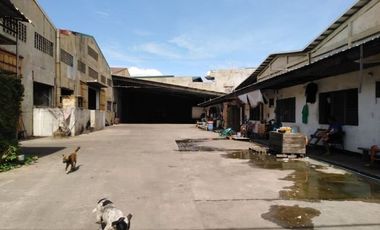 LAWANG BATO VALENZUELA CITY LOT @ 5,712 SQM WITH 3-VACANT WAREHOUSE AS IS