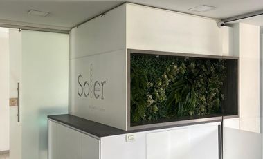 oficina en venta en poblado. Cod V8986309