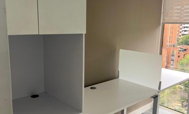 oficina en venta en poblado. Cod V8986309