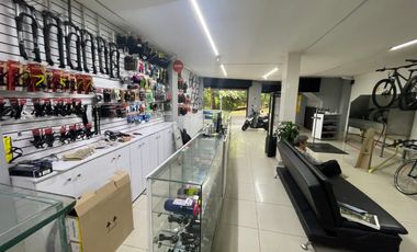 local en arriendo en mesa. Cod A36393