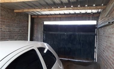 VENDO CASA  EN PERDRIEL LUJAN DE CUYO