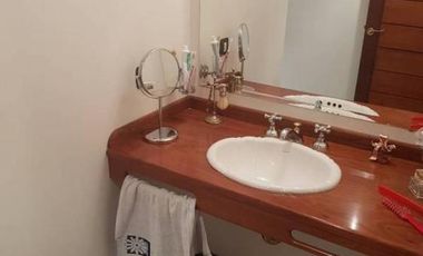 VENTA DE CASA EN SAN MARTIN, INMEJORABLE CALIDAD