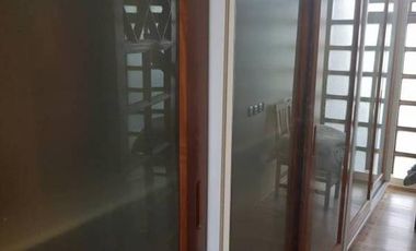 VENTA DE CASA EN SAN MARTIN, INMEJORABLE CALIDAD