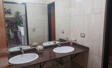 VENTA DE CASA EN SAN MARTIN, INMEJORABLE CALIDAD