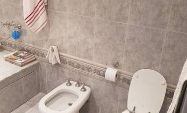 VENTA DE CASA EN SAN MARTIN, INMEJORABLE CALIDAD
